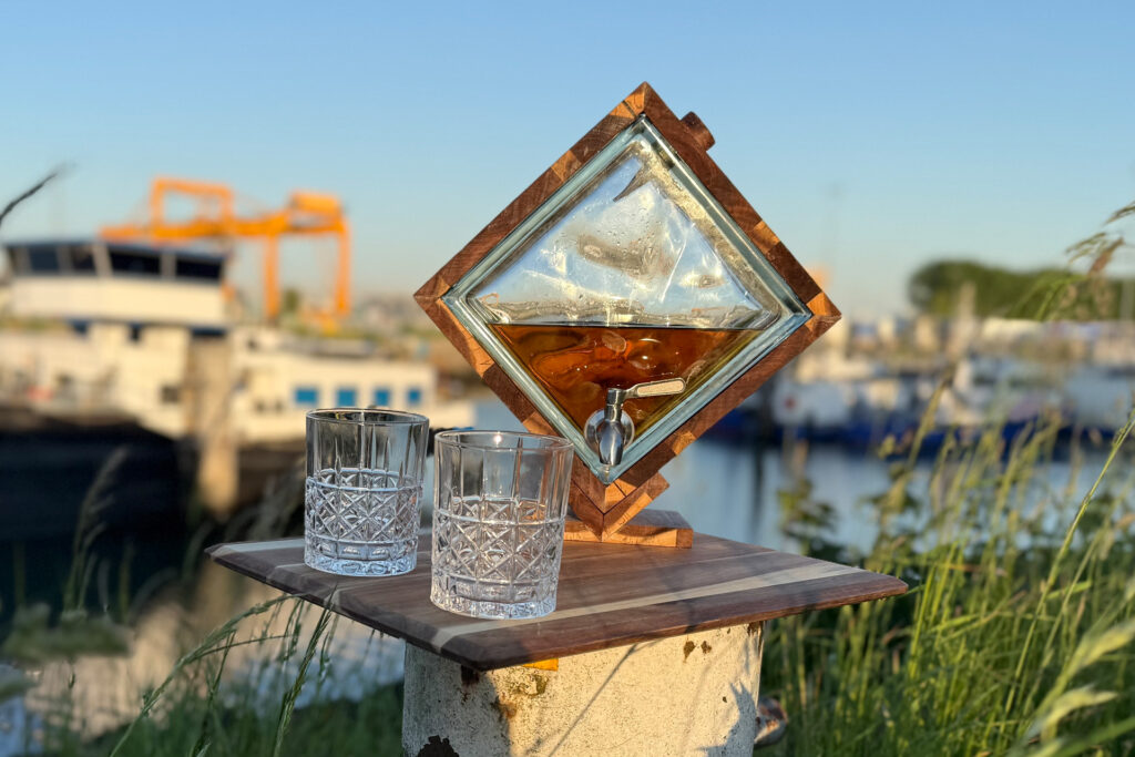 front slide 1920 x 1280 2