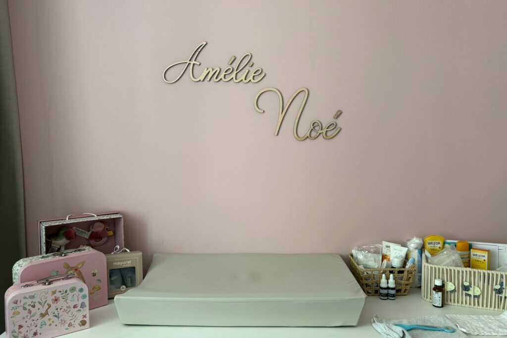 front slide 1920 x 1280. 7